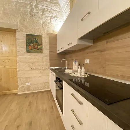 Grazioso Alloggio - 7 Km Dal Mare - Wifi - Free Parking Appartement Melendugno